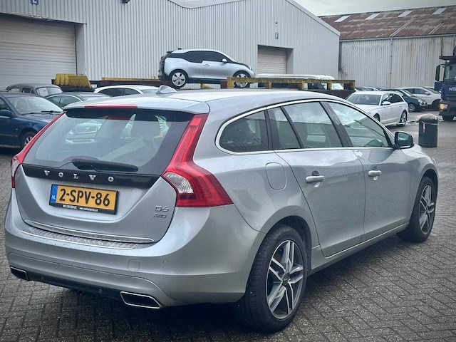 Volvo v60 2.4 d6 awd plug-in hybrid summum automaat, 2-spv-86 - afbeelding 5 van  12