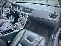 Volvo v60 2.4 d6 awd plug-in hybrid summum automaat, 2-spv-86 - afbeelding 11 van  12