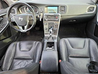Volvo v60 2.4 d6 awd plug in hybrid summum automaat, 2-srz-17 - afbeelding 10 van  12