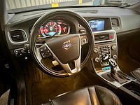 Volvo v60 2.4 d6 awd plug-in hybrid summum automaat 8-sjr-36 - afbeelding 15 van  18