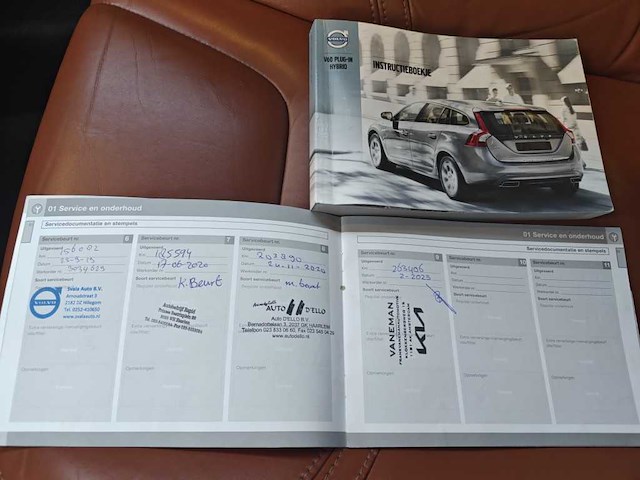 Volvo v60 2.4 d6 awd plug in hybrid summum automaat, 8-sng-44 - afbeelding 6 van  14