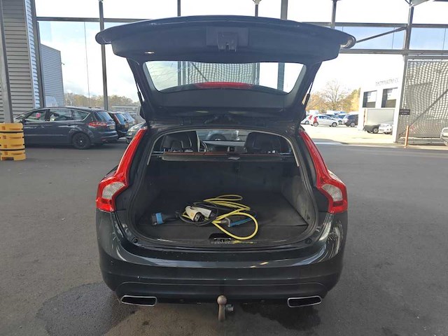 Volvo v60 2.4 d6 awd plug in hybrid summum automaat, 8-sng-44 - afbeelding 4 van  14