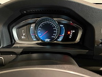 Volvo v60 2.4 d6 awd plug-in summum, 4-tbz-60 - afbeelding 3 van  24