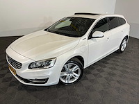 Volvo v60 2.4 d6 awd plug-in summum, 4-tbz-60