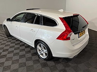 Volvo v60 2.4 d6 awd plug-in summum, 4-tbz-60 - afbeelding 12 van  24