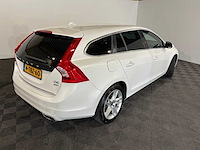 Volvo v60 2.4 d6 awd plug-in summum, 4-tbz-60 - afbeelding 18 van  24