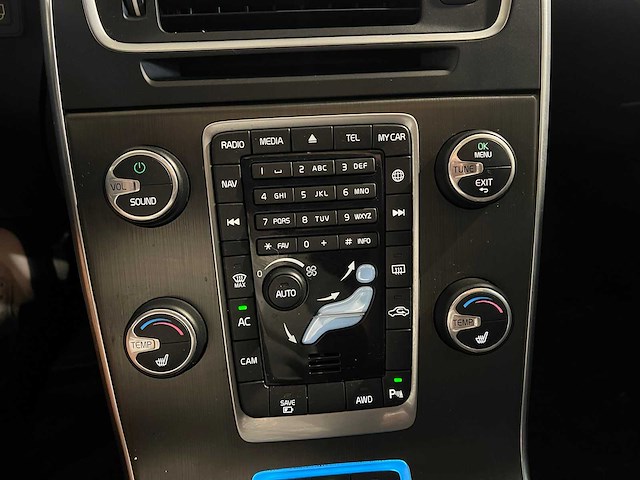 Volvo v60 2.4 d6 awd plug-in summum, 4-tbz-60 - afbeelding 22 van  24