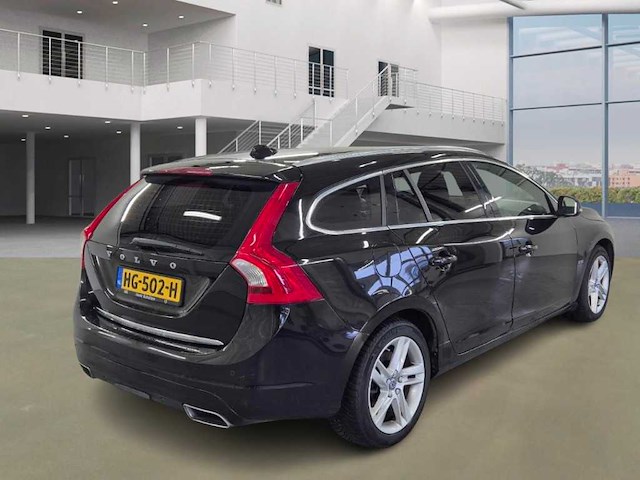 Volvo v60 2.4 d6 twin engine summum, hg-502-h - afbeelding 10 van  17