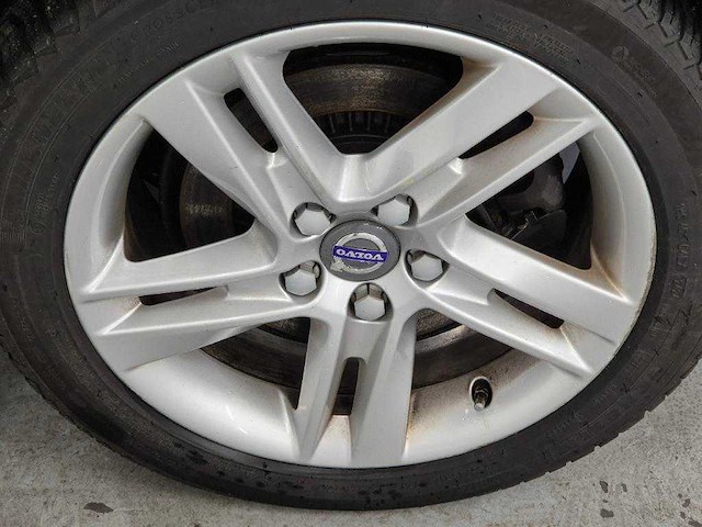 Volvo v60 2.4 d6 twin engine summum, hg-502-h - afbeelding 13 van  17