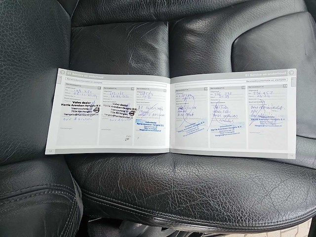 Volvo v60 3.0 t6 awd momentum | 07-rrv-3 i - afbeelding 21 van  28