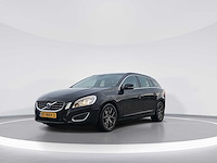 Volvo v60 3.0 t6 awd momentum | 07-rrv-3 i - afbeelding 12 van  14