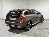 Volvo v60 cross country 2.0 d3 polar+ 150pk 2017, pt-351-g - afbeelding 2 van  40