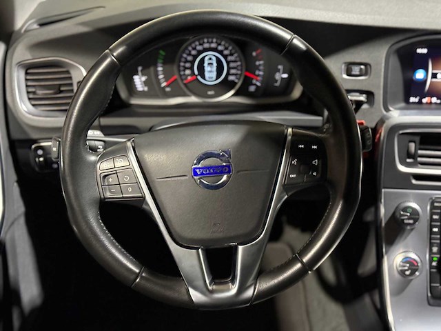 Volvo v60 cross country 2.0 d3 polar+ 150pk 2017, pt-351-g - afbeelding 9 van  40