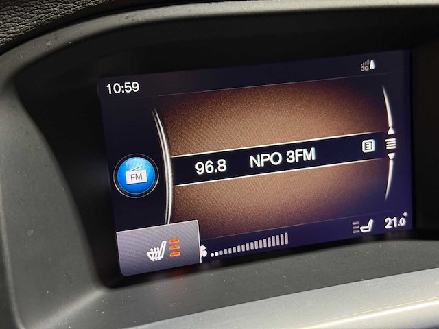 Volvo v60 cross country 2.0 d3 polar+ 150pk 2017, pt-351-g - afbeelding 14 van  40