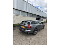 Volvo v60 cross country 2.0 d4 awd intro edition | zr-263-n i - afbeelding 23 van  85