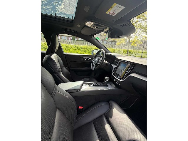 Volvo v60 cross country 2.0 d4 awd intro edition | zr-263-n i - afbeelding 78 van  85