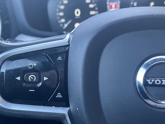 Volvo v60 cross country 2.0 t5 awd pro 2020 | ghb-09-h - afbeelding 10 van  28