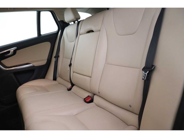 Volvo v60 d6 twin engine summum 2.4 220pk 2016, pj-943-v - afbeelding 7 van  33