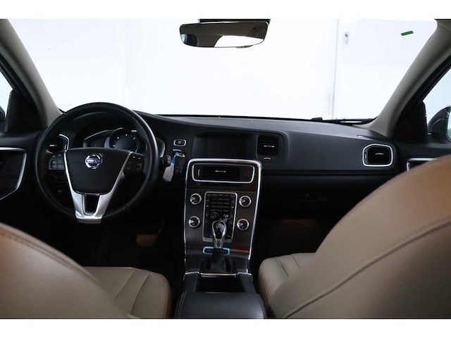 Volvo v60 d6 twin engine summum 2.4 220pk 2016, pj-943-v - afbeelding 8 van  33