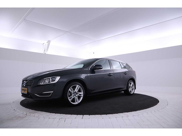 Volvo v60 d6 twin engine summum 2.4 220pk 2016, pj-943-v - afbeelding 1 van  33