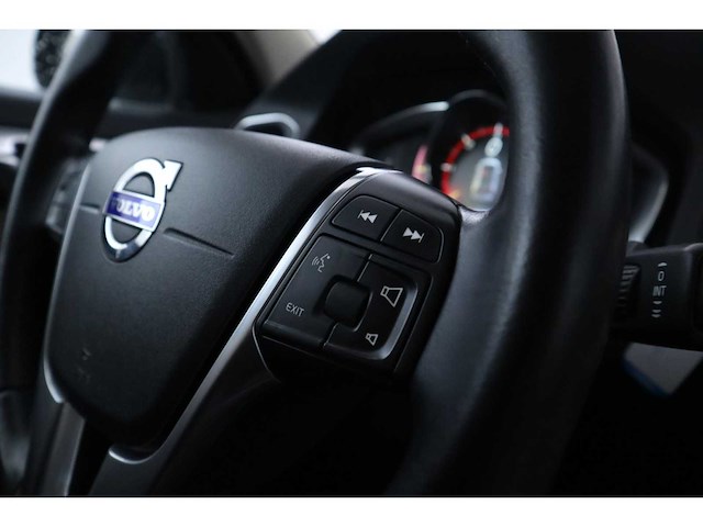 Volvo v60 d6 twin engine summum 2.4 220pk 2016, pj-943-v - afbeelding 21 van  33