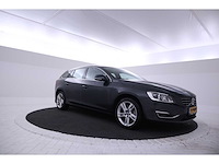 Volvo v60 d6 twin engine summum 2.4 220pk 2016, pj-943-v - afbeelding 12 van  33