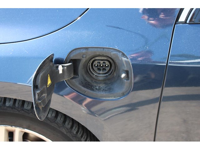 Volvo v60 plug in hybrid automaat met kenteken 5-shn-26 - afbeelding 10 van  19