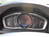 Volvo v60 plug in hybrid automaat met kenteken 5-shn-26 - afbeelding 16 van  19