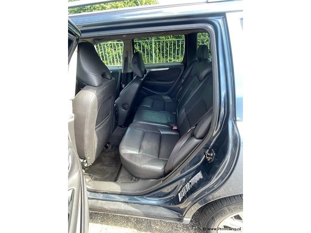 Volvo v70 - 2.4d | automaat | kenteken: 27-rk-gr - afbeelding 2 van  10