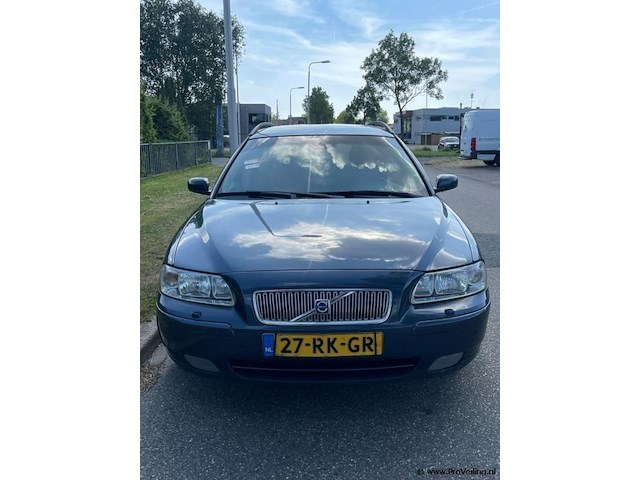 Volvo v70 - 2.4d | automaat | kenteken: 27-rk-gr - afbeelding 3 van  10