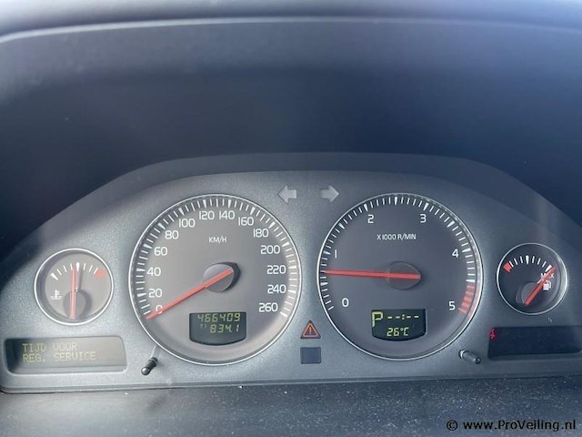 Volvo v70 - 2.4d | automaat | kenteken: 27-rk-gr - afbeelding 9 van  10