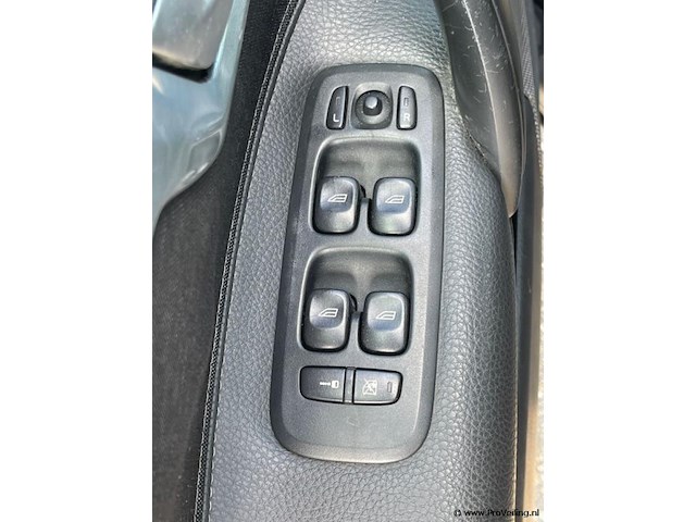Volvo v70 - 2.4d | automaat | kenteken: 27-rk-gr - afbeelding 10 van  10