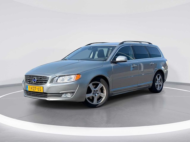 Volvo v70 1.6 d2 kinetic | 1-kzf-65 i - afbeelding 1 van  15