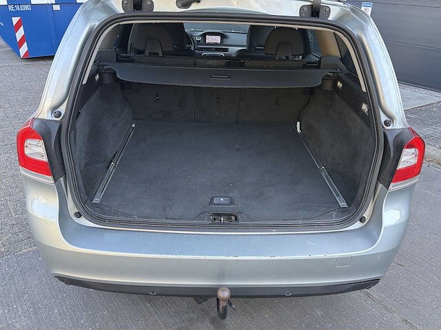 Volvo v70 1.6 d2 kinetic | 1-kzf-65 i - afbeelding 7 van  15