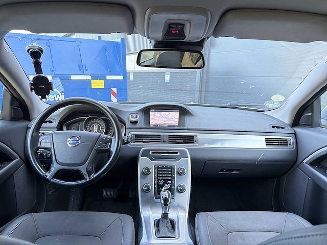 Volvo v70 1.6 d2 kinetic | 1-kzf-65 i - afbeelding 9 van  15