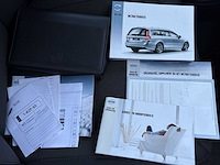 Volvo v70 1.6 d2 kinetic | 1-kzf-65 i - afbeelding 11 van  15