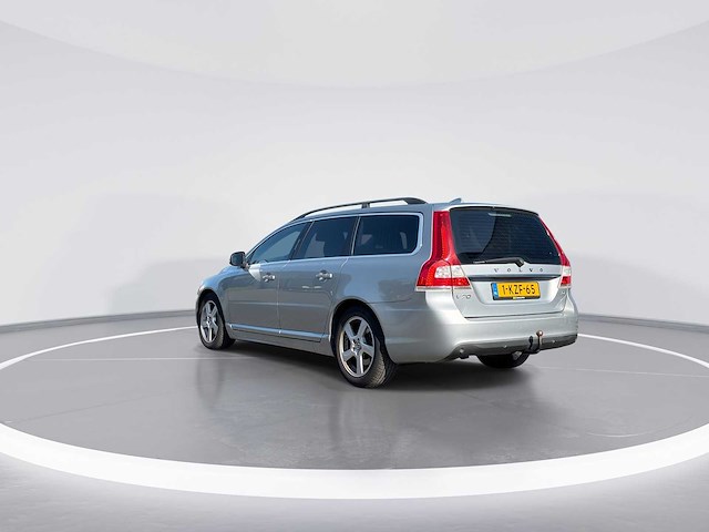Volvo v70 1.6 d2 kinetic | 1-kzf-65 i - afbeelding 15 van  15
