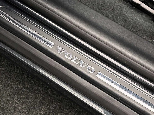 Volvo v70 1.6 d2 summum 2013 | 1-srf-52 - afbeelding 40 van  50