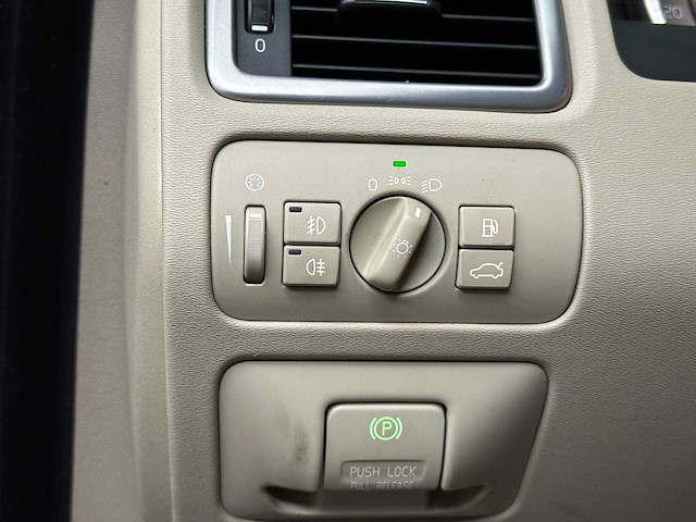 Volvo v70 1.6 t4 lim. edition 179pk 20011, 42-rrk-6 - afbeelding 9 van  63