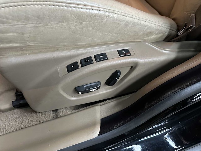 Volvo v70 1.6 t4 lim. edition 179pk 20011, 42-rrk-6 - afbeelding 28 van  63