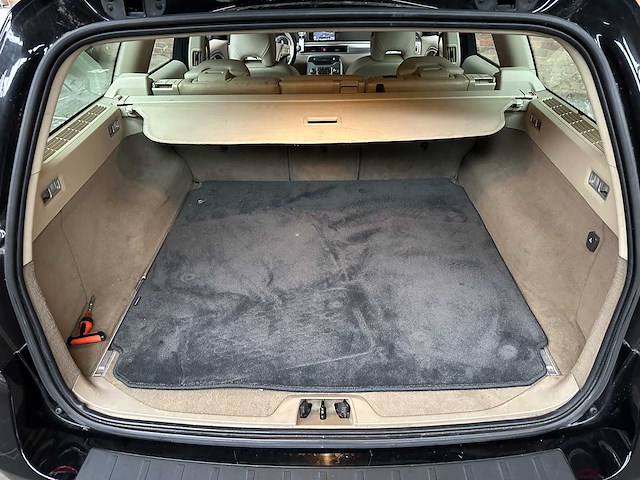 Volvo v70 1.6 t4 lim. edition 179pk 20011, 42-rrk-6 - afbeelding 33 van  63