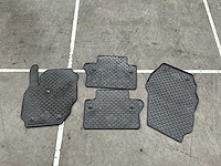 Volvo v70 1.6 t4 lim. edition 179pk 20011, 42-rrk-6 - afbeelding 37 van  63