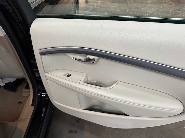 Volvo v70 1.6 t4 lim. edition 179pk 20011, 42-rrk-6 - afbeelding 40 van  63