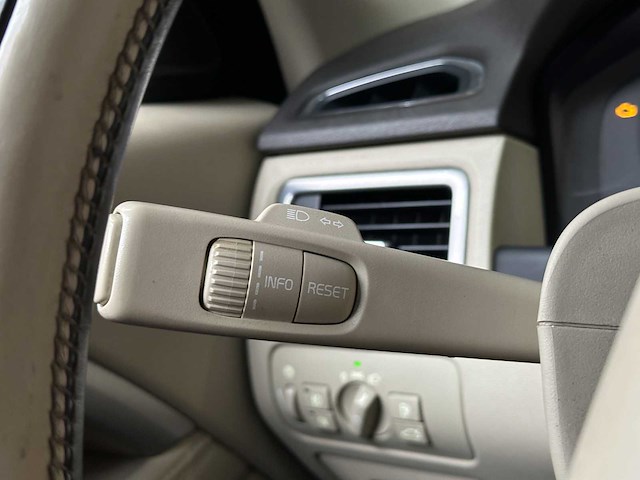 Volvo v70 1.6 t4 lim. edition 179pk 20011, 42-rrk-6 - afbeelding 14 van  63