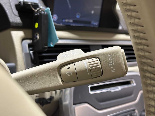 Volvo v70 1.6 t4 limited edition 179pk 2011 (origineel-nl), 60-skf-2 - afbeelding 11 van  58