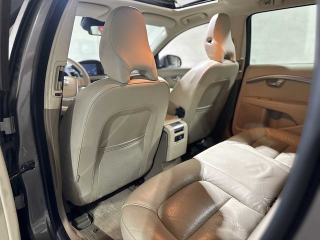 Volvo v70 1.6 t4 limited edition 179pk 2011 (origineel-nl), 60-skf-2 - afbeelding 35 van  58