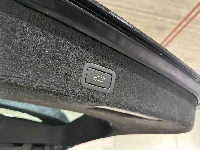 Volvo v70 1.6 t4 limited edition 179pk 2011 (origineel-nl), 63-rsf-2 - afbeelding 9 van  12