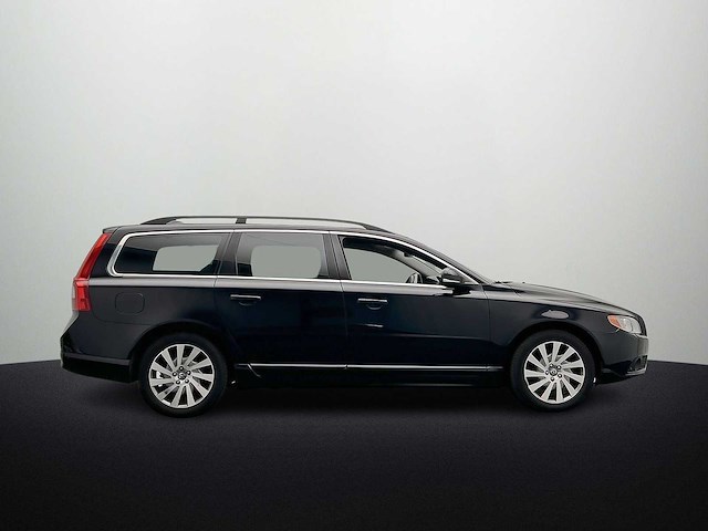 Volvo v70 1.6 t4 limited edition 2011 | 08-rpf-3 - afbeelding 10 van  47