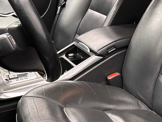 Volvo v70 1.6 t4 limited edition 2011 | 08-rpf-3 - afbeelding 23 van  47