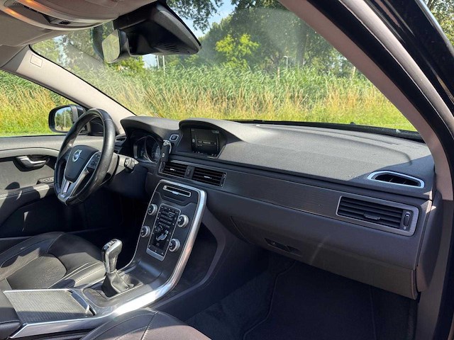 Volvo v70 2.0 d3 polar,* kx-983-v - afbeelding 15 van  18